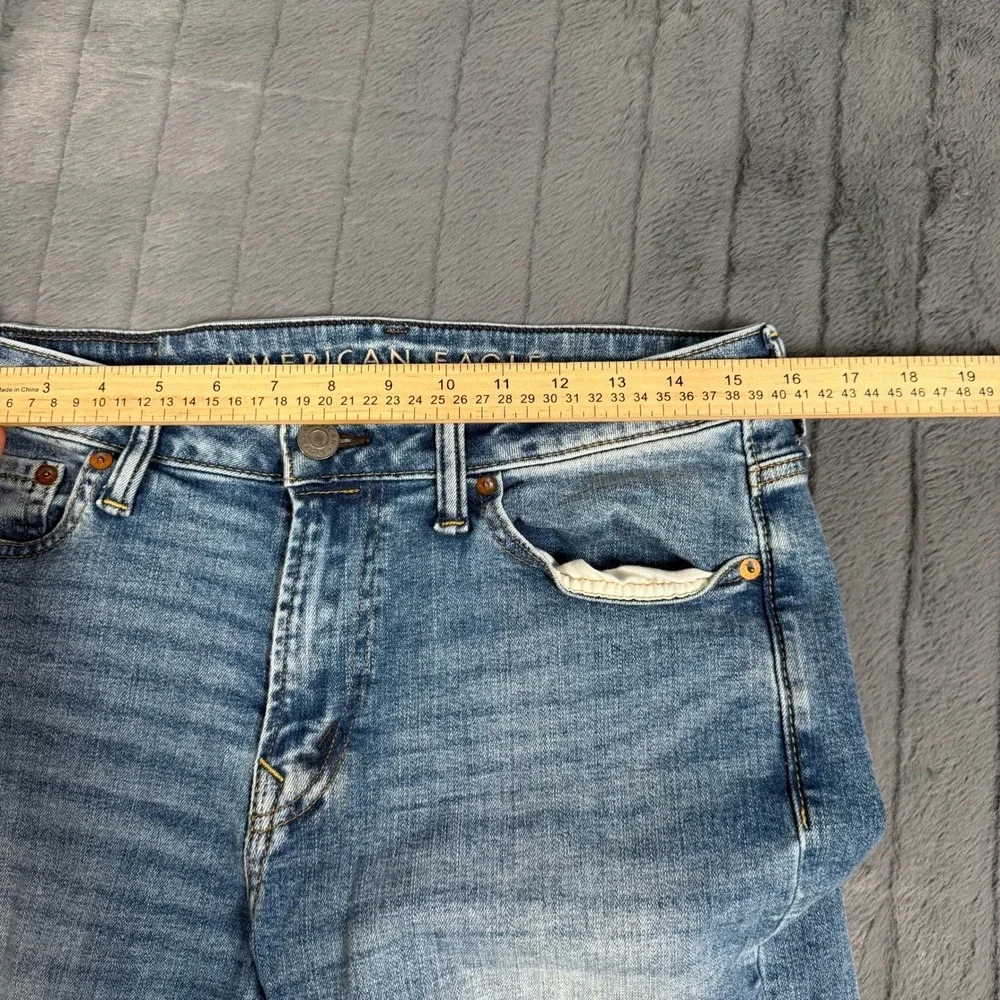 American Eagle Slim AirFlex+ Light Wash Denim Jeans Mens 32x30
